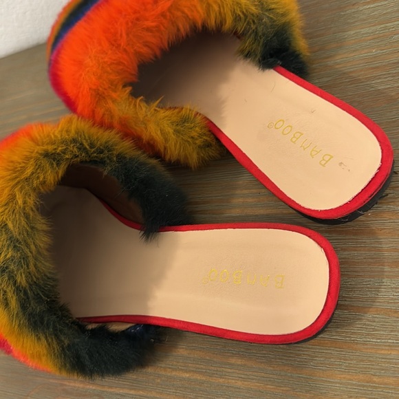 Bamboo multicolored rainbow furry (vegan) hard bottomed slides/mules size 10 - Picture 8 of 11